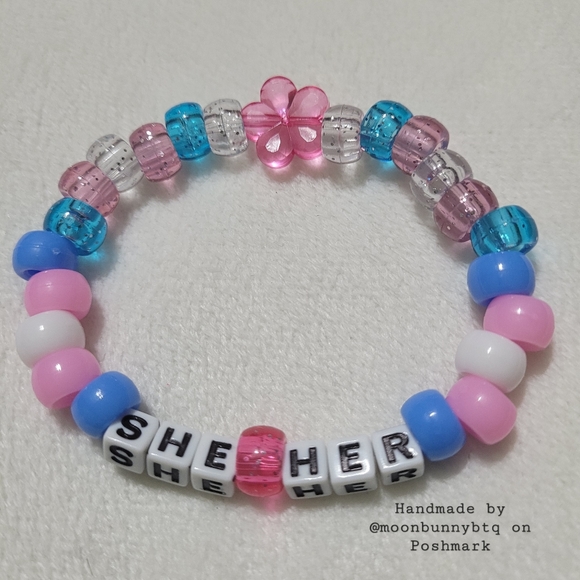 Handmade bracelet "she/her" pronoun LGBT trans pride 🏳️‍🌈 beaded kandi - Picture 1 of 4